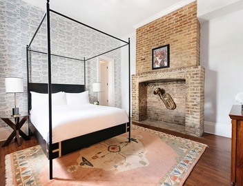 Henry Howard Hotel 4