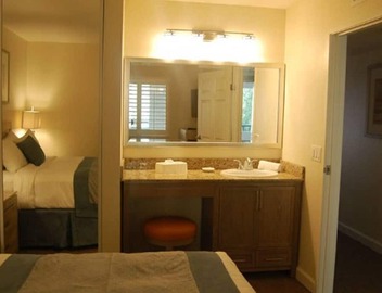 Riviera Beach & Shores Resort 1 bedroom · Capistrano Beach, Stylish One Bedroom Suite! 5