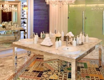 5-star HIGH floor corner hotel condo. City & Water Views. 2 bed & 2 full bath 2