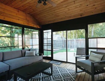 Beach House 5 Star Gem +Muskoka room + Yoga Studio 3
