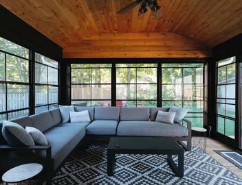 Beach House 5 Star Gem +Muskoka room + Yoga Studio 2