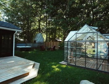 Beach House 5 Star Gem +Muskoka room + Yoga Studio 4