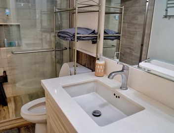 Modern home in heart of Alhambra-10 min from LA 4