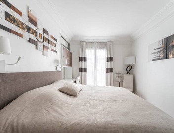 Haussmannian apartment - top floor 2