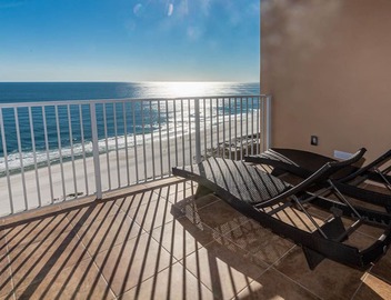 Newly Opened Beach Condo! 3 Bedrooms! ~Weekly Specials~ 3