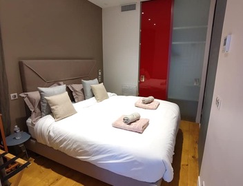 Prestigious apartment with terrace next to the Hotel de ville 2