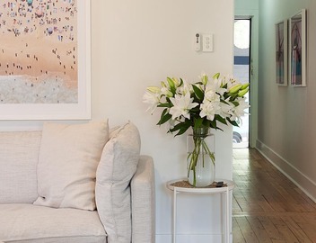 Bondi Sands is a restful and minimal 2-bed apartment, minutes from the iconic beach 2