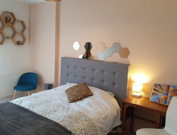 Beautiful 3-Bed Apartment in Saint-Denis Paris 3
