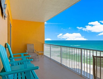 Gulf-view condo, pool and hot tub, State Park steps away 2