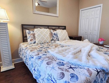 Exceptional Unit, Fantastic Gulf Views, Ceiling To Floor Windows,Pools! 3