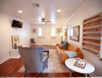 Eclectic Uptown Apt | Blocks to Magazine Street 2