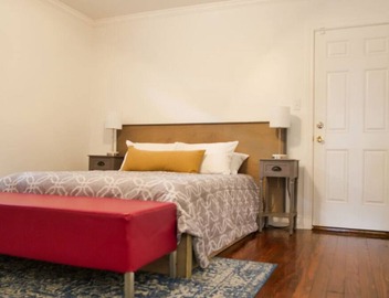 Eclectic Uptown Apt | Blocks to Magazine Street 4