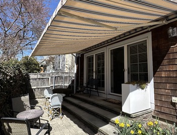 Dive into downtown Newport RI in this private, large, unique townhouse-style 2BR apartment at 205 Spring St! King and Full beds + pull-out sofa full kitchen, 2 baths, outdoor patio, AC, TVs, Wifi. Just steps to Thames Street, shops and wharfs 3