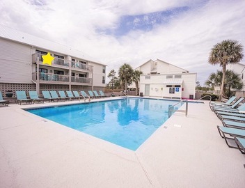 Coastal Oasis with Pool View and Boat Launch/Slips 3