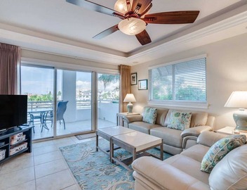 Spacious Family Retreat in Clearwater Beach 5