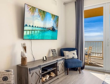 Calypso 3-1702, Amazing View - Calypso Resort 3 BR 2 Bath - Pool/Hot Tub/Fir 3