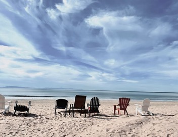 Cozy Beach View Loft, 42 Steps to the Sand + AC 4