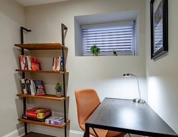 2-BR Petworth Pad/Walk to METRO Subway 4