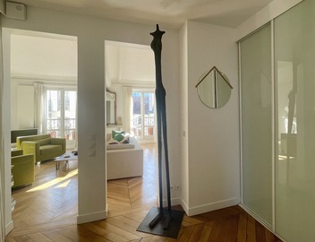 Superb 100 m2, Latin Quarter 3