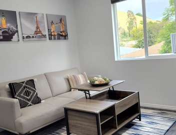 Modern Furnished ADU Near Metro LA – Mid‑Term Ready 3