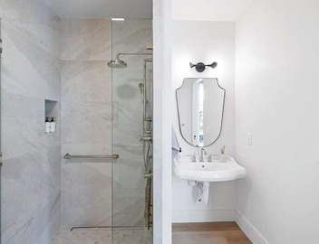 Casa Jardin Unit 3-Boutique Suite in Downtown Santa Barbara 5