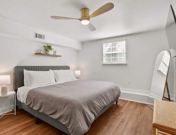 Garden District | Garage Parking |3 Beds+Workspace 3