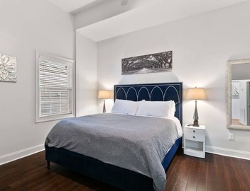 Modern 2BR | Garden District | Stunning Luxury 3