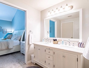 Quiet, City Center Condo - 1 Mile from Hospital 2