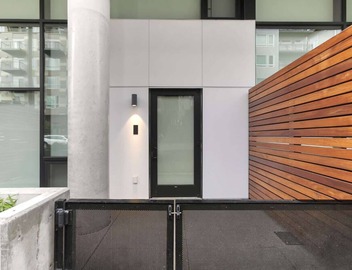 Elegant design meets optimal location amid the natural beauty of Downtown Redmond. 4