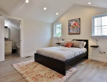 3 BR Urban Hideaway - Steps from Daily's/TIAA Fld! 4
