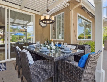 Luxurious Pool Resort Style Gated Estate - sleeps 14 - 5 bedrooms 4.5 bath 4