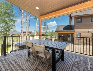 Brand New Lux Ski in/out Granby, Hot Tub, A/C! 5