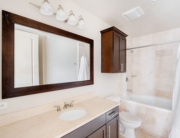 Stellar Downtown 1BR w/Gym & Pool, nr Lady Bird Lake, by Blueground 4
