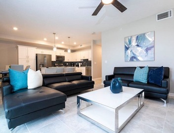 Resort Condo Near Disney + FREE Waterpark | 4721 5