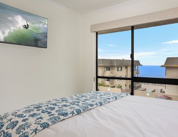 Pacific Bliss - Ocean View Solana Beach Townhome with Resort Amenities 4