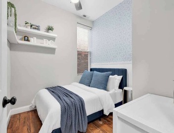 Luxury 4-BR+Parking | Heart of DC | Steps to Metro 4