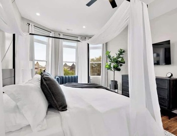 Luxury 4-BR+Parking | Heart of DC | Steps to Metro 5