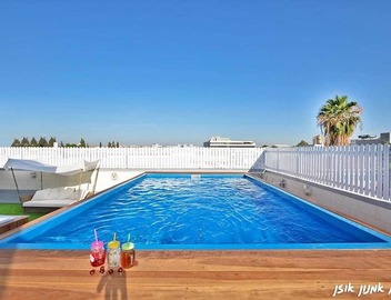 Roof Top Party place for upto 50 people, central Israel 2