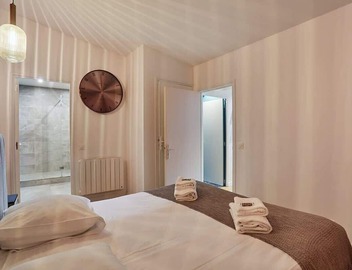 Sublime 3 bedrooms flat center of Paris Montmartre 4