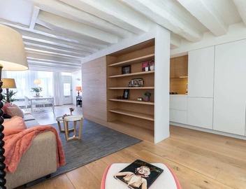 Beautiful large apartment at one of the most desirable locations on the famous Prinsengracht. 5