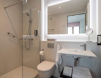 Cyclist-Friendly Stay! Full Kitchen, Near to Moco Museum and Rijksmuseum 4