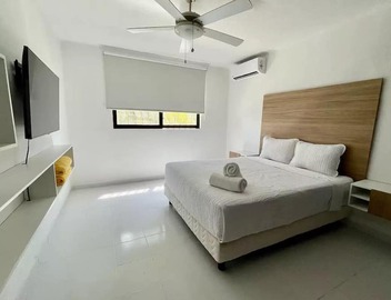 D3 Downtown 3-Bedroom Retreat - 1st Floor with Washer & Dryer 2