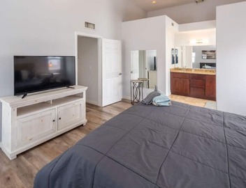 4Bed 4Bath Venice/MDR Beach PH 3
