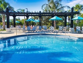Vista Cay Luxury Rhapsody. Walk to Epic Universe and the OCCC 2