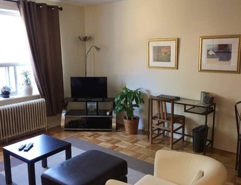 Entire apartment - Lakeshore West 4
