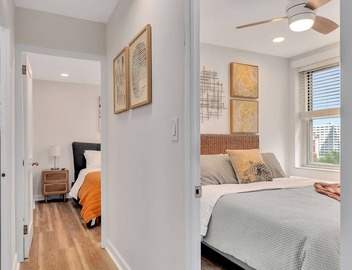 Downtown Condo Walk to Mercedes Benz Stadium 2