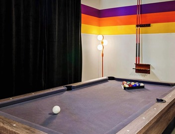 2-Car Parking, PingPong, Arcade, 3 Floors! 5