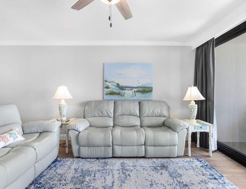 Windward Pointe 303, ideally located on 3rd floor 5