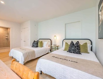 @ Marbella Lane - Penthouse w/City & Ocean Views 4