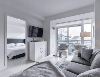 StunningStayz Luxury 2 King Beds Friday Harbour Resort Lake Simcoe GOLF & BOAT 2